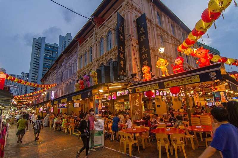 Khu Chinatown ở Singapore rất đông khách du lịch đến ở